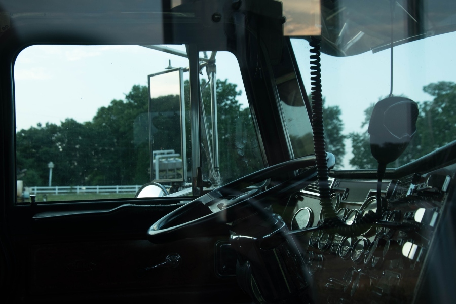 Trucker Hours of Service Law and How it Impacts Personal Injury Claims