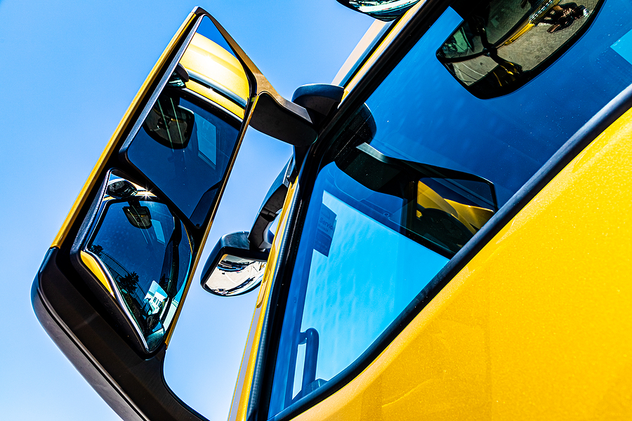 Motor Vehicle Accidents Caused by Truck Blind Spot